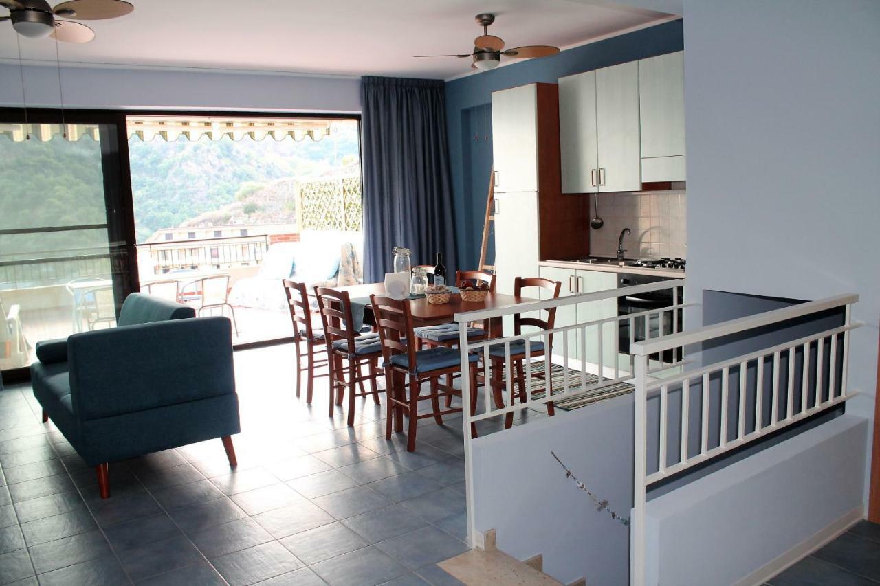 레토이아니 Light Blue House 아파트 외부 사진