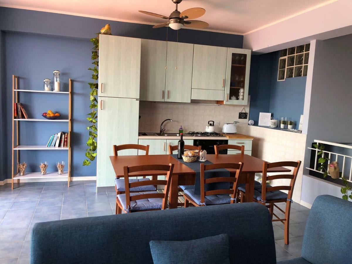 레토이아니 Light Blue House 아파트 외부 사진