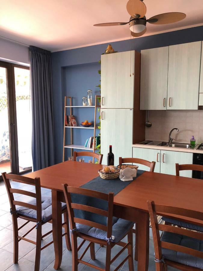 레토이아니 Light Blue House 아파트 외부 사진